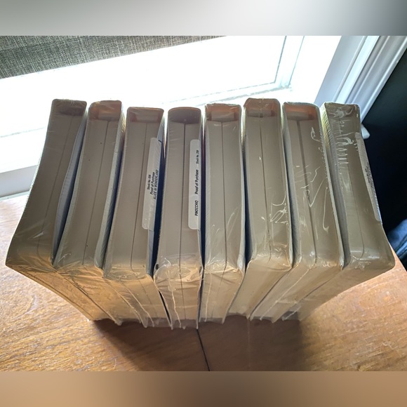 VINTAGE SEALED UNOPENED DISNEY VHS CLAMSHELL TAPES Black Diamond Classics - Picture 2 of 11